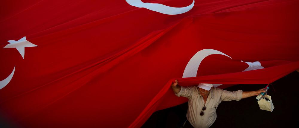 Ankara geht in der Südosttürkei und im Nordirak regelmäßig gegen die PKK vor, die ihrerseits häufig Anschläge verübt.
