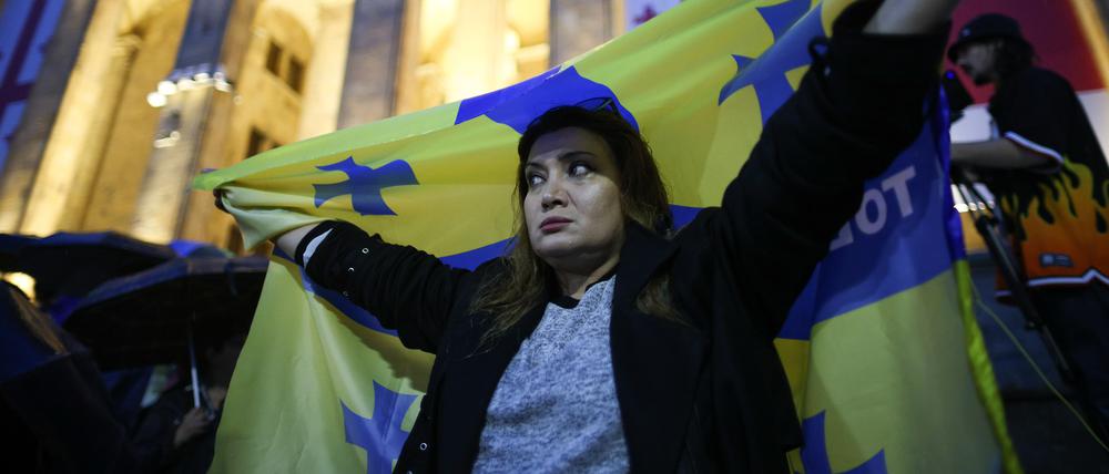 Die Wiederaufnahme von Direktflügen nach Russland führte in Georgien am Wochenende zu Protestdemonstrationen.