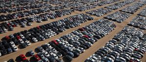 Kalifornien will ab 2035 nur noch den Verkauf von Elektro- oder Plug-in-Hybrid-Fahrzeugen zulassen.