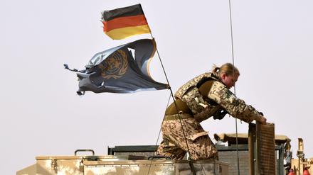  Die Bundeswehrsoldaten werden die UN-Mission Minusma wohl bis Mai 2024 verlassen. 
