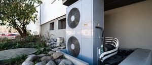 Der GEG-Entwurf sieht vor, dass ab 2024 im Regelfall nur noch neue Heizungen eingebaut werden, die zu mindestens 65 Prozent mit erneuerbaren Energien betrieben werden (Symbolbild).