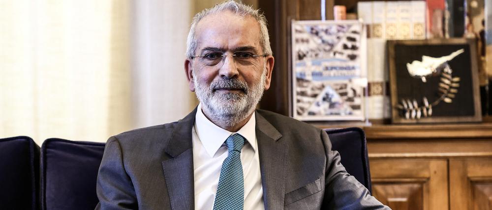 Der Präsident des griechischen Rechnungshofs, Ioannis Sarmas, soll in Griechenland eine Übergangsregierung anführen und bis Ende Juni Neuwahlen organisieren.