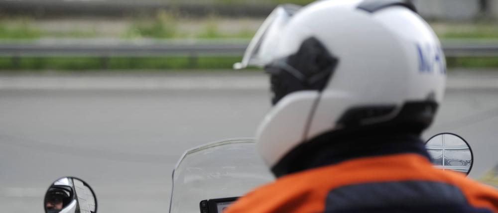 Ein Mitarbeiter des russischen Katastrophenschutzes.