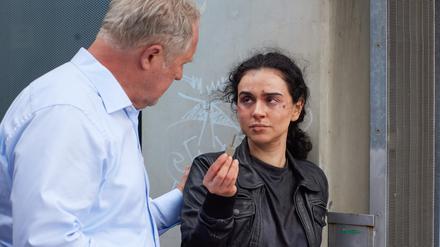 Die verdeckte Ermittlerin aus dem Mafia-Milieu Azra (Mariam Hage)