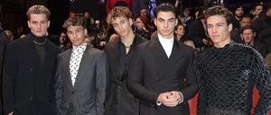 Kreischalarm auf der Berlinale. Luis Freitag, Julien Brown, Bene Schulz, Jacob Rott und Tim Schäcker (v.l.n.r.)