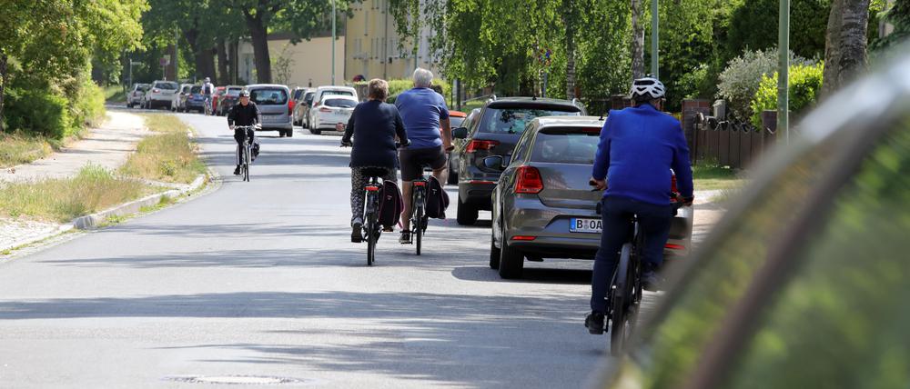 Seit neuestem ist die Stahndorfer Straße eine Fahrradstraße - das Fahrrad hat hier Vorrang vor dem Auto.