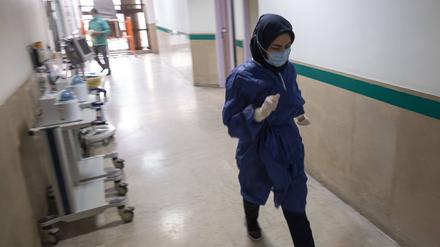 Viele Professoren, Ärzte und Krankenschwestern verlassen offenbar den Iran (Symbolbild).