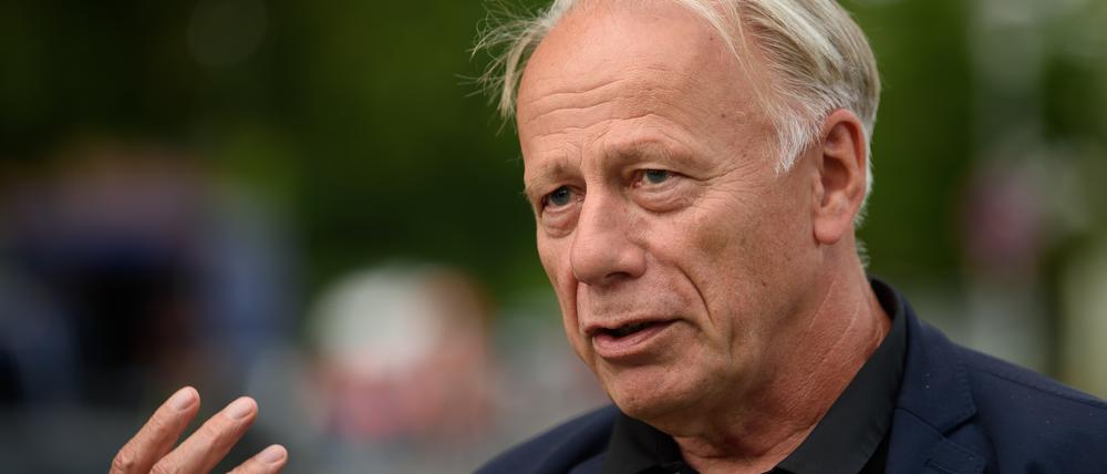 „Lisa Paus’ Vorgehen kann man angesichts der Erfahrungen in der Koalition mehr als nachvollziehen“, sagte Trittin.