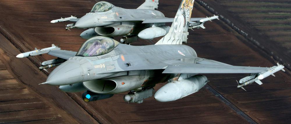 F-16-Jets der portugiesischen Luftwaffe bei einer Nato-Übung im Mai.