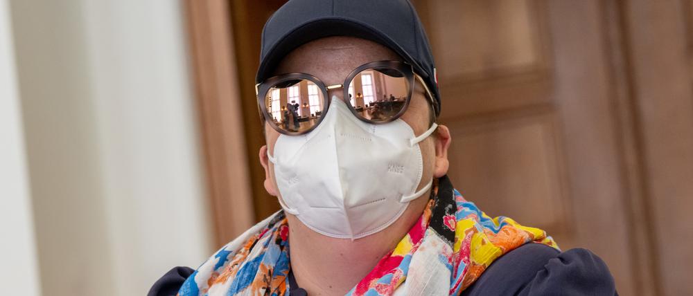 Andrea Tandler kommt zur Sitzung des Masken-Untersuchungsausschuss im Bayerischen Landtag zu Zeugenvernehmungen.