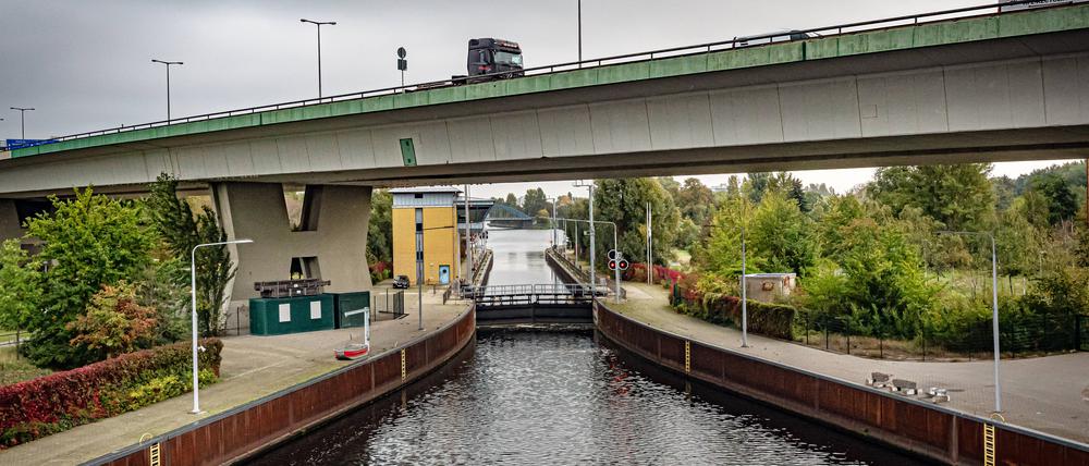Nach mehr als 60 Jahren gilt die bestehende Rudolf-Wissell-Brücke als irreparabel beschädigt. 