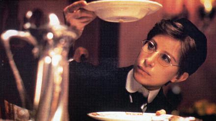 Lange Tradition. Die Schauspielerin Barbra Streisand – hier im Film „Yentl“ von 1983 – trägt einen Namen, der auf die Umbenennung osteuropäischer Jüdinnen und Juden zurückgeht.