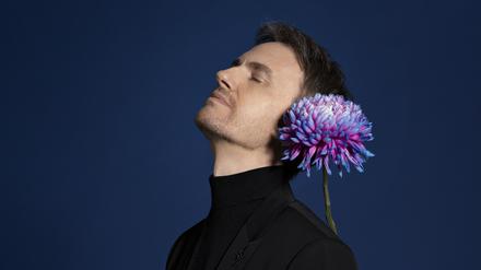 Der französische Pianist Alexandre Tharaud wurde 1968 in Paris geboren.