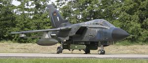 Ein Tornado-Flugzeug der deutschen Luftwaffe, ausgestattet mit Taurus-Marschflugkörpern.