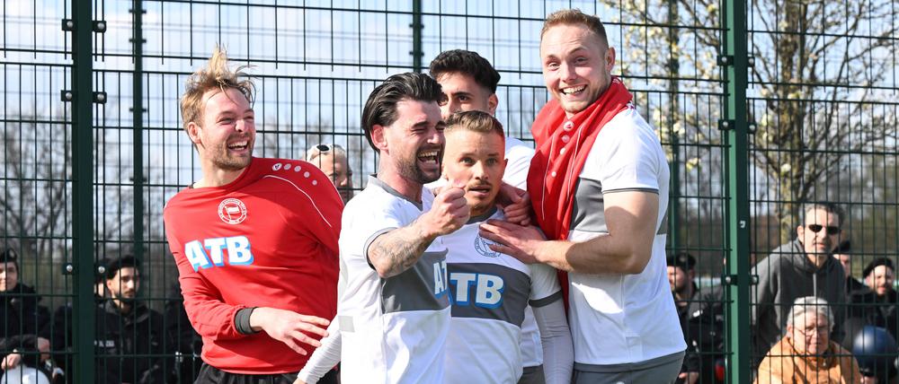 In der Pokalsaison kamen die Lichtenberger gar nicht mehr aus dem Feiern raus. Der Halbfinal-Sieg über den BFC Dynamo war dabei wohl der größte Erfolg.