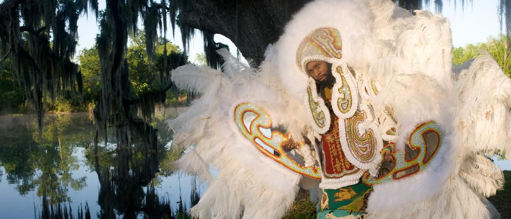 Die Kunst des Kostüms: Big Chief Demond Melancon, Africa (2011).