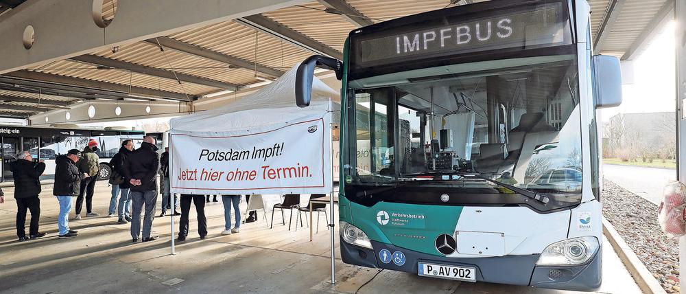 Impfbus der Stadt Potsdam zum Impfen vor Ort und ohne Termin.