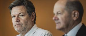 Gegenwind aus den eigenen Reihen: Robert Habeck und Olaf Scholz. 