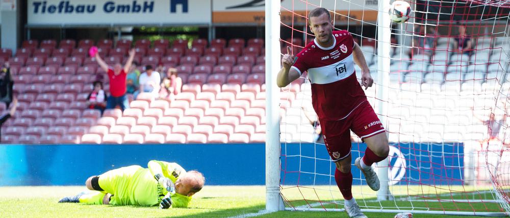 Eric Hottmann traf im Endspiel gleich dreimal für Energie.