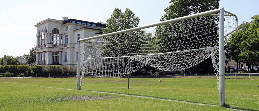 Noble Lage: Der Sportplatz in der Berliner Vorstadt