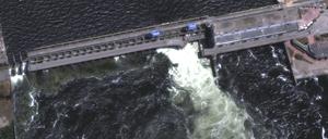 Satellitenbild des Kachowka-Staudamm