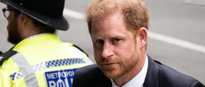 Prinz Harry, Herzog von Sussex, trifft in den Rolls Buildings ein, um im Telefon-Hacking-Prozess gegen die Mirror Group Newspapers (MGN) auszusagen.