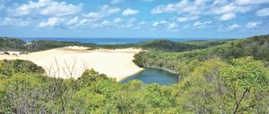 Die weltgrößte Sandinsel Fraser Island vor der Küste von Queensland trägt nun auch offiziell wieder ihren ursprünglichen Namen K’gari.