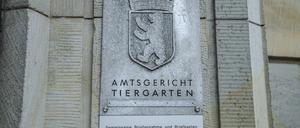 Amtsgericht Tiergarten Amtsgericht Tiergarten

The district court Tiergarten The district court Tiergarten  