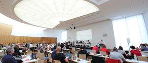 Die Stadtverordneten tagen in der IHK. 