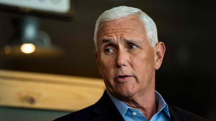 Auch der frühere Vize-Präsident Mike Pence, der wie Trump für die Republikaner um die Präsidentschaft kandidieren will, zeigte sich solidarisch.