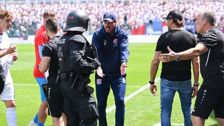 Die Emotionen kochten hoch beim Spiel in Unterhaching.