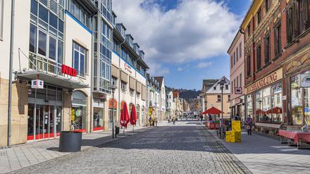 Die Fußgängerzone in Sonneberg in Thüringen.