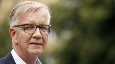 Dietmar Bartsch, Spitzenkandidat der Partei Die Linke, bei der Vorstellung der Plakatkampagne der Partei zur Bundestagsswahl 2021.