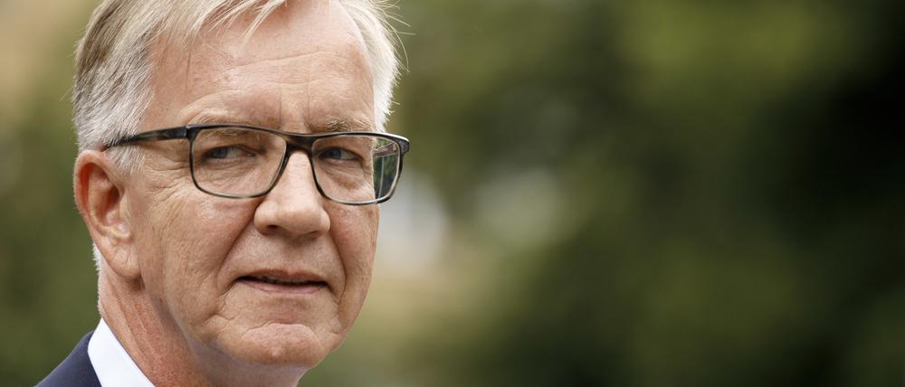 Dietmar Bartsch, Spitzenkandidat der Partei Die Linke, bei der Vorstellung der Plakatkampagne der Partei zur Bundestagsswahl 2021.