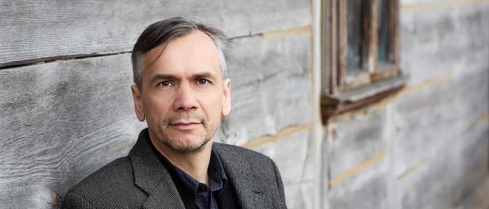 Der Schriftsteller Lutz Seiler, Jahrgang 1963, erhält den Berliner Literaturpreis.