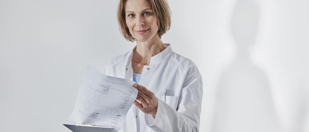 Eine bevorzugte Behandlung, zum Beispiel bei Fachärzten, gilt als einer der Vorteile von privat Krankenversicherten.
