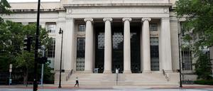 Blick auf den Campus of Massachusetts Institute of Technology in Cambridge.