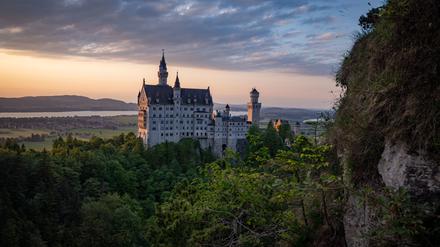 Archivbild: Das Schloss Neuschwanstein bei Füssen im Allgäu.
