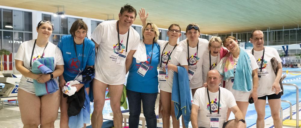 Vom Startblock, Beckenrand – oder anders. Das deutsche Schwimm-Team freut sich auf Berliner Wasser.
