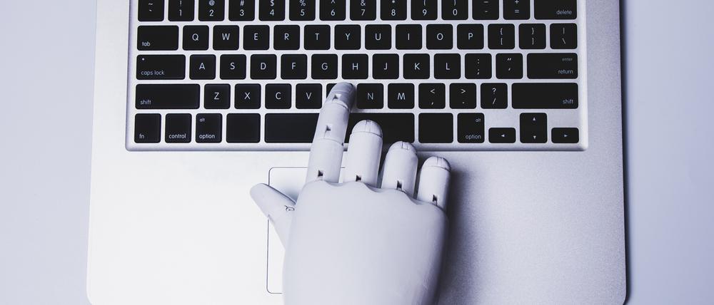 Der Chatbot GPT-4 kann Unteraufgaben autonom ausführen.