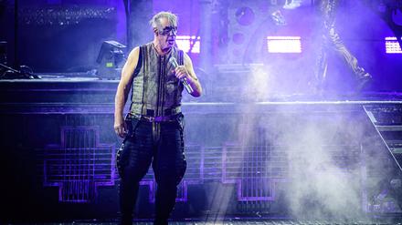 Berlins Staatsanwaltschaft ermittelt gegen Rammsteinsänger Till Lindemann. 