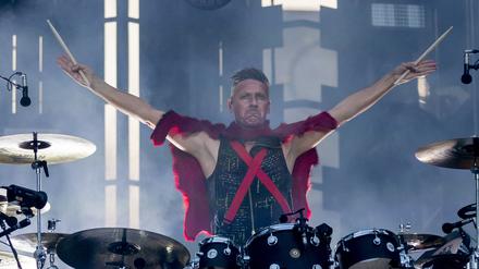 Christoph Schneider ist Schlagzeuger von Rammstein.