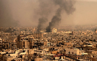 Rauch über Aleppo: Die einst blühende Stadt gleicht in weiten Teilen einer Ruinenlandschaft.
