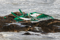 Beim Untergang eines Schiffes der französischen Seenotrettung sind drei Einsatzkräfte ums Leben gekommen.