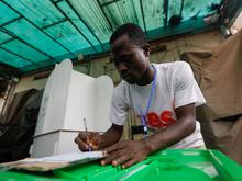 Angespannte Sicherheitslage: Präsidentschaftswahl in Nigeria verzögert sich bis in den Sonntag