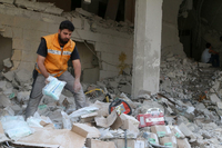 Bereits Ende April hatte ein Luftangriff ein Krankenhaus im von den Rebellen besetzten Gebiet in Aleppo getroffen.
