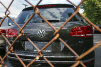 Hinter Gittern. In den USA kommen auf VW wohl nicht nur hohe Regressforderungen von staatlicher Seite zu.