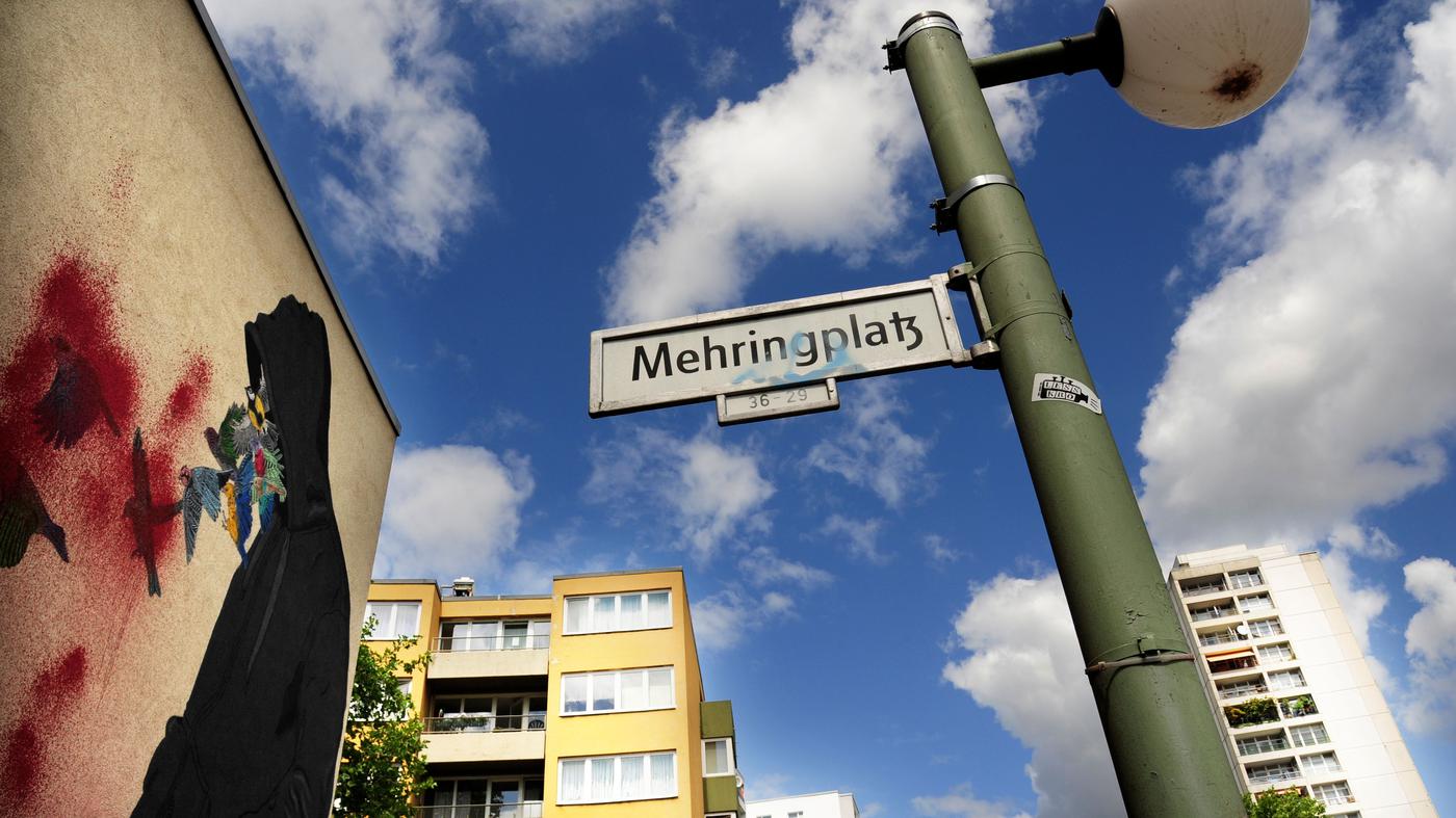 Massenschlägerei, Schüsse und Großeinsatz: Mehrere Verletzte nach blutiger Auseinandersetzung in Berlin-Kreuzberg
