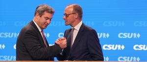 Rivalen im Ring: Markus Söder, CSU-Vorsitzender und bayerischer Ministerpräsident (l.), mit Friedrich Merz.