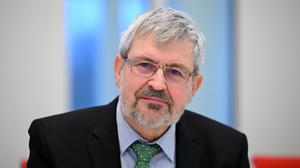 Auch der Koalitionspartner SPD übt Kritik an Brandenburgs grünem Landwirtschafts- und Umweltminister Axel Vogel.